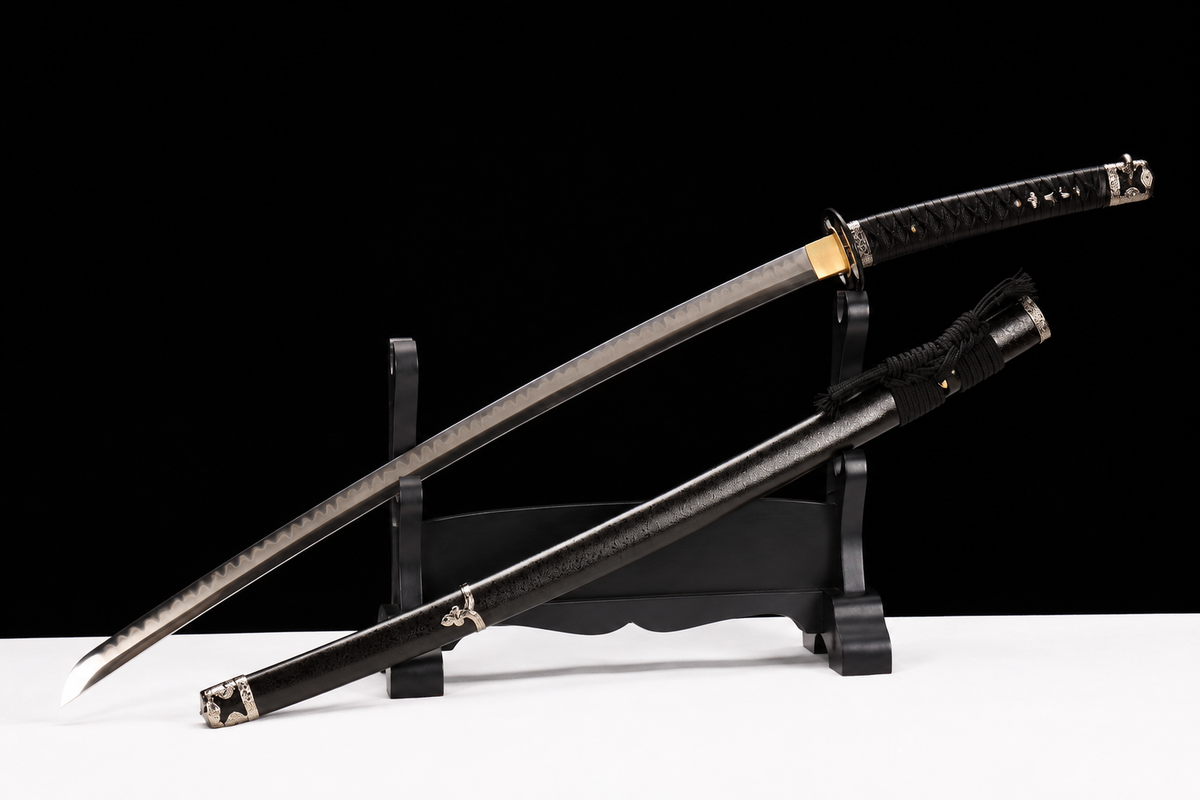 Unsharpened Curved-Tsuka Han-Tachi — Clay-Tempered T10, Alloy Fittings — unsheathed, full view