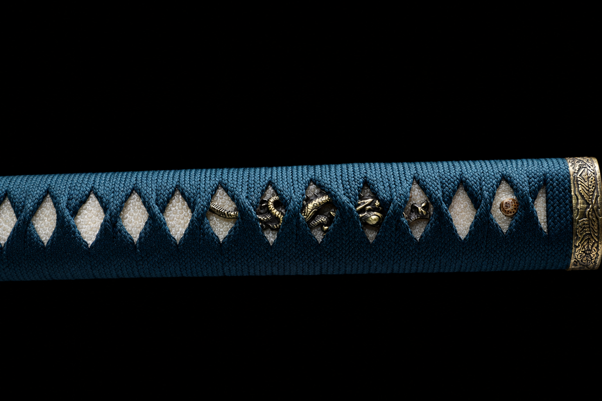 T10 Candle-Hamon Iaito — Teal Ito, Black Saya — photograph 3