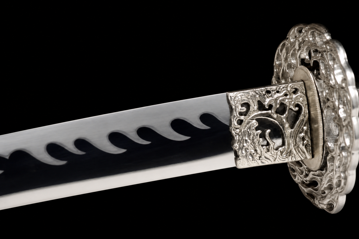 Unsharpened Bright-Polished Collector Katana — 5160 Spring Steel, Wild Rayskin Tsuka — 刀镡鎺连接特写