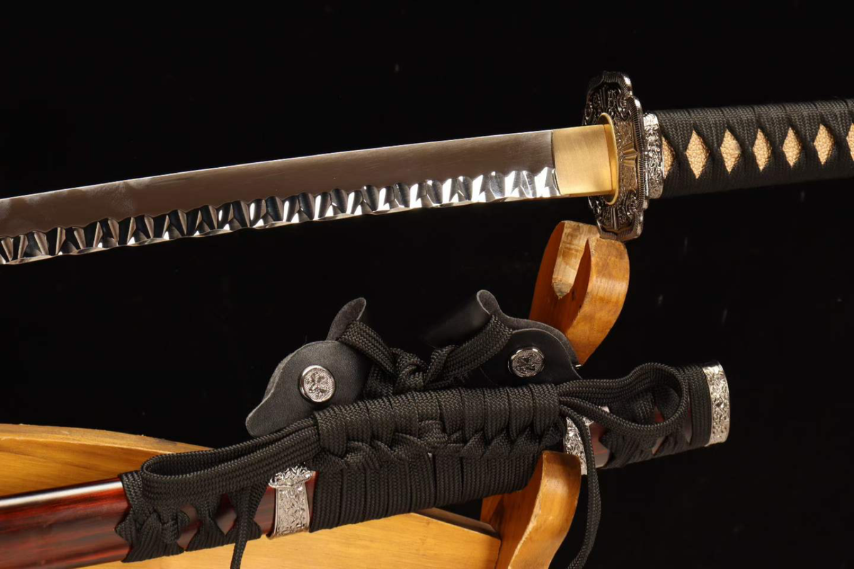 Unsharpened Tokugawa Hammered-Finish Collector Tachi — T10 Tool Steel, Alloy Fittings — tsuka and sageo detail
