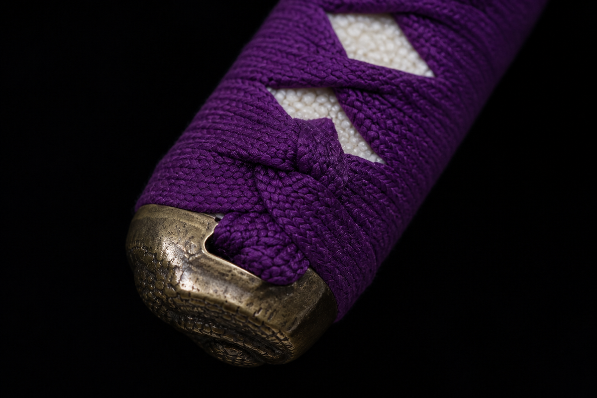 Unsharpened Serpent-Motif Collector Katana — Grade 45 Carbon Steel, Lacquered Hardwood Saya — kashira detail