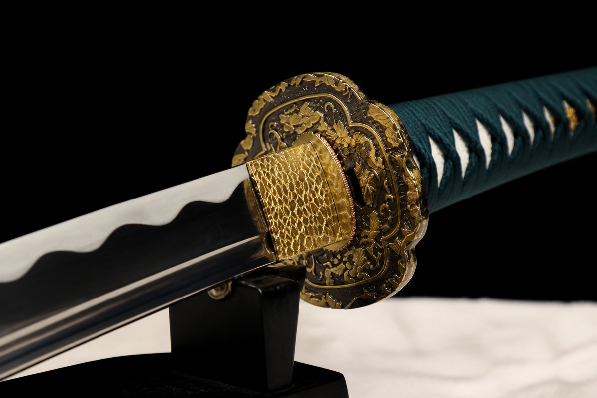 Unsharpened Pan Collector Katana — Grade 45 Carbon Steel, Lacquered Hardwood Saya — 刀镡鎺刀刃