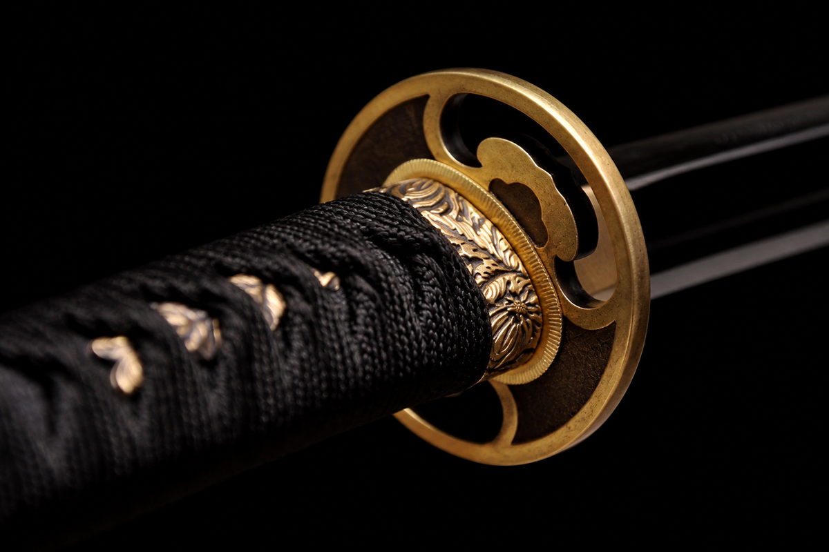 Folded Steel Short Sword — Black Ito, Olive Saya — photograph 5