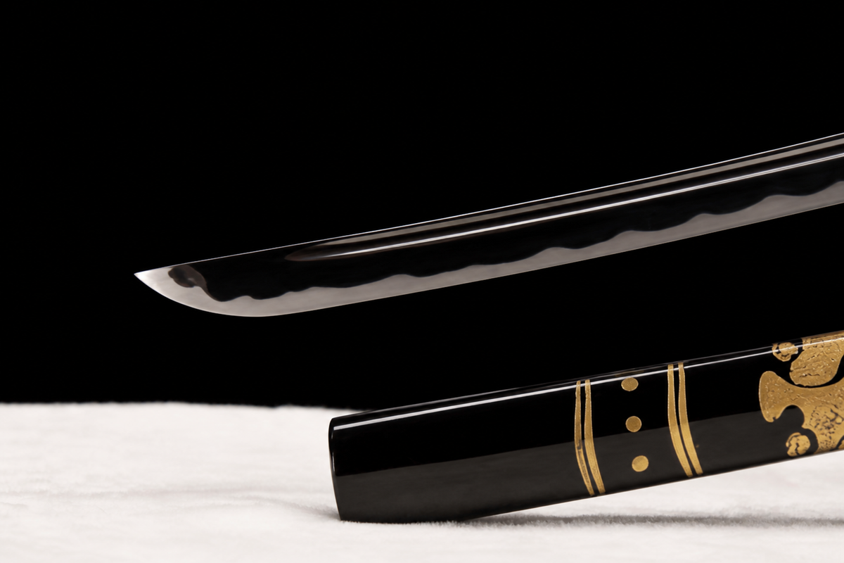Unsharpened Gold-Dragon Relief Collector Katana — 5160 Steel, Copper Fittings — 刀尖研磨与鞘尾细节