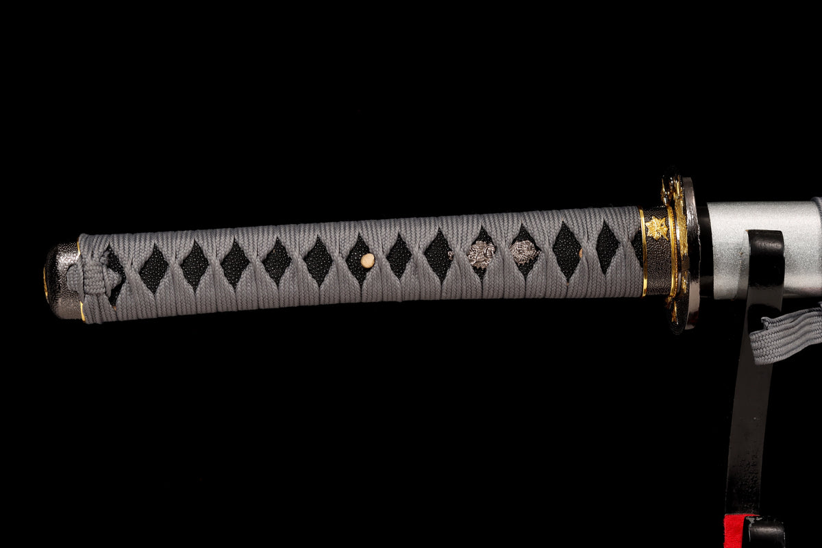 Prime Katana KATANA-04 — unretouched studio photograph 3