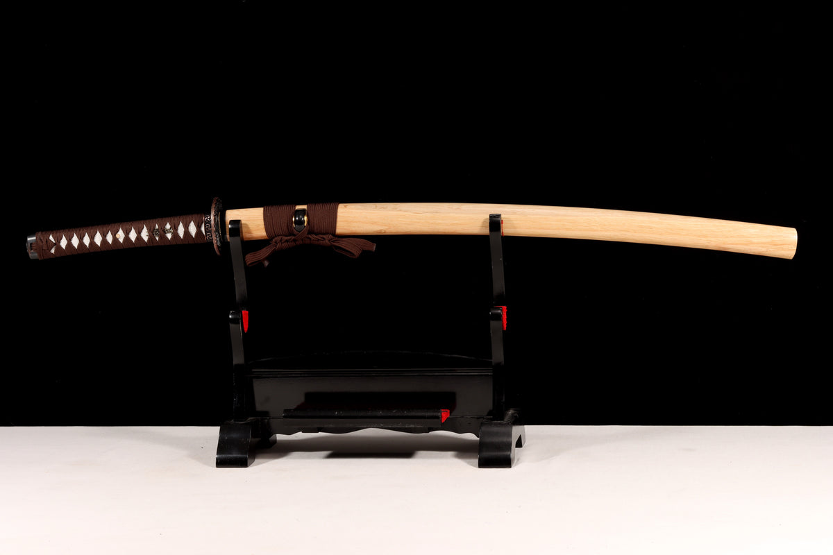 Prime Katana KATANA-30 — unretouched studio photograph 2