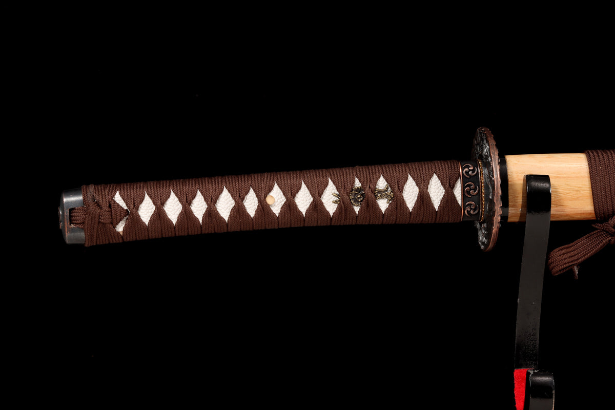 Prime Katana KATANA-30 — unretouched studio photograph 3