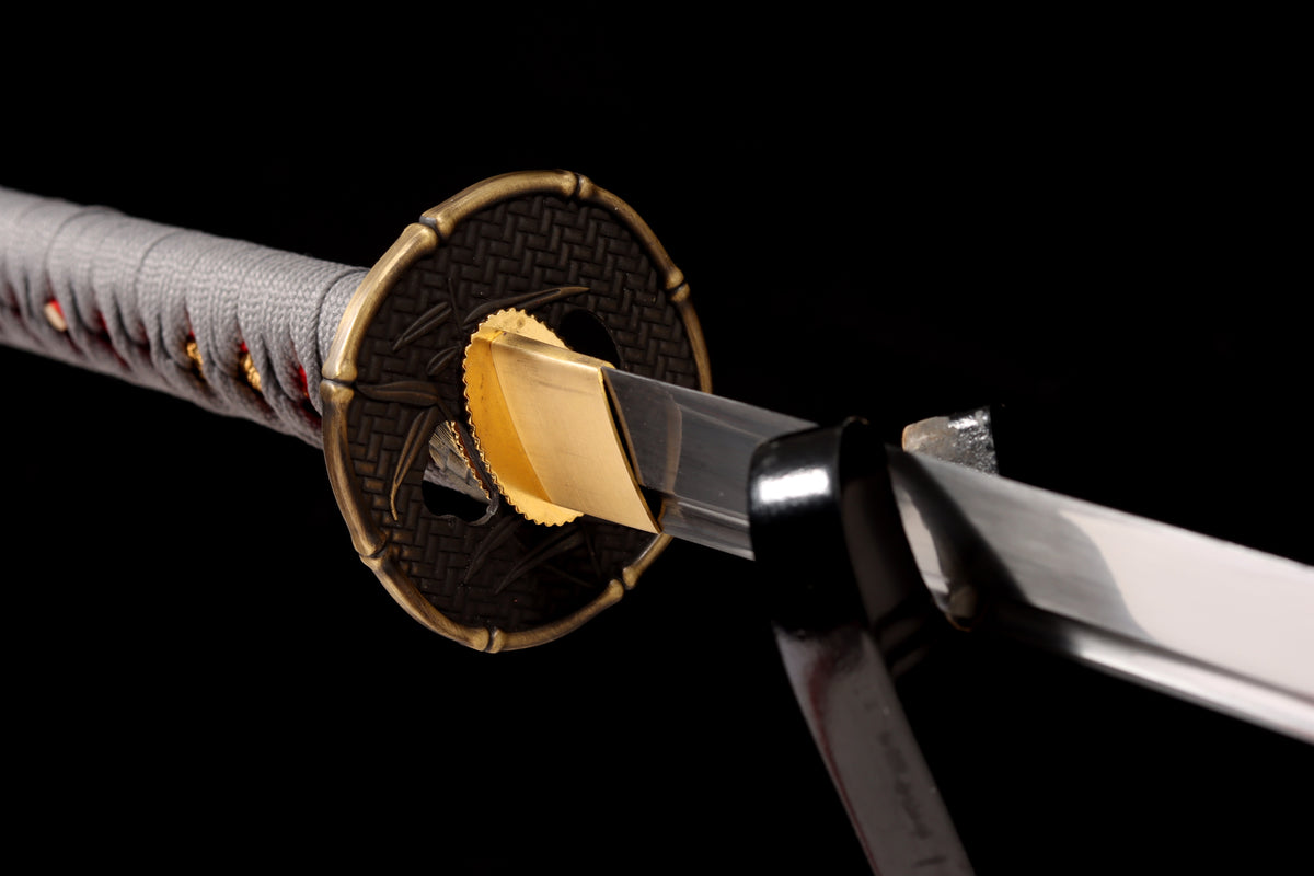 Prime Katana KATANA-37 — unretouched studio photograph 7
