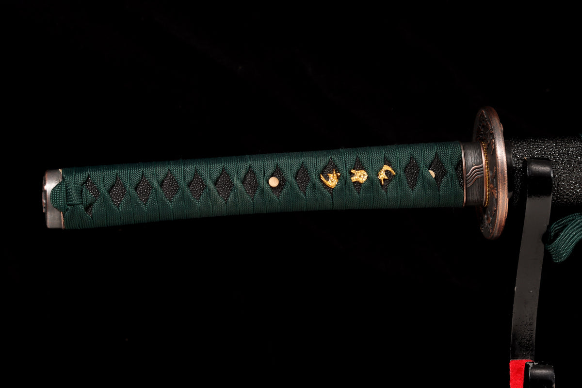 Prime Katana KATANA-38 — unretouched studio photograph 3