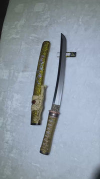 Unsharpened Golden Crow Wakizashi for Display – Clay-Tempered Steel — workshop video thumbnail