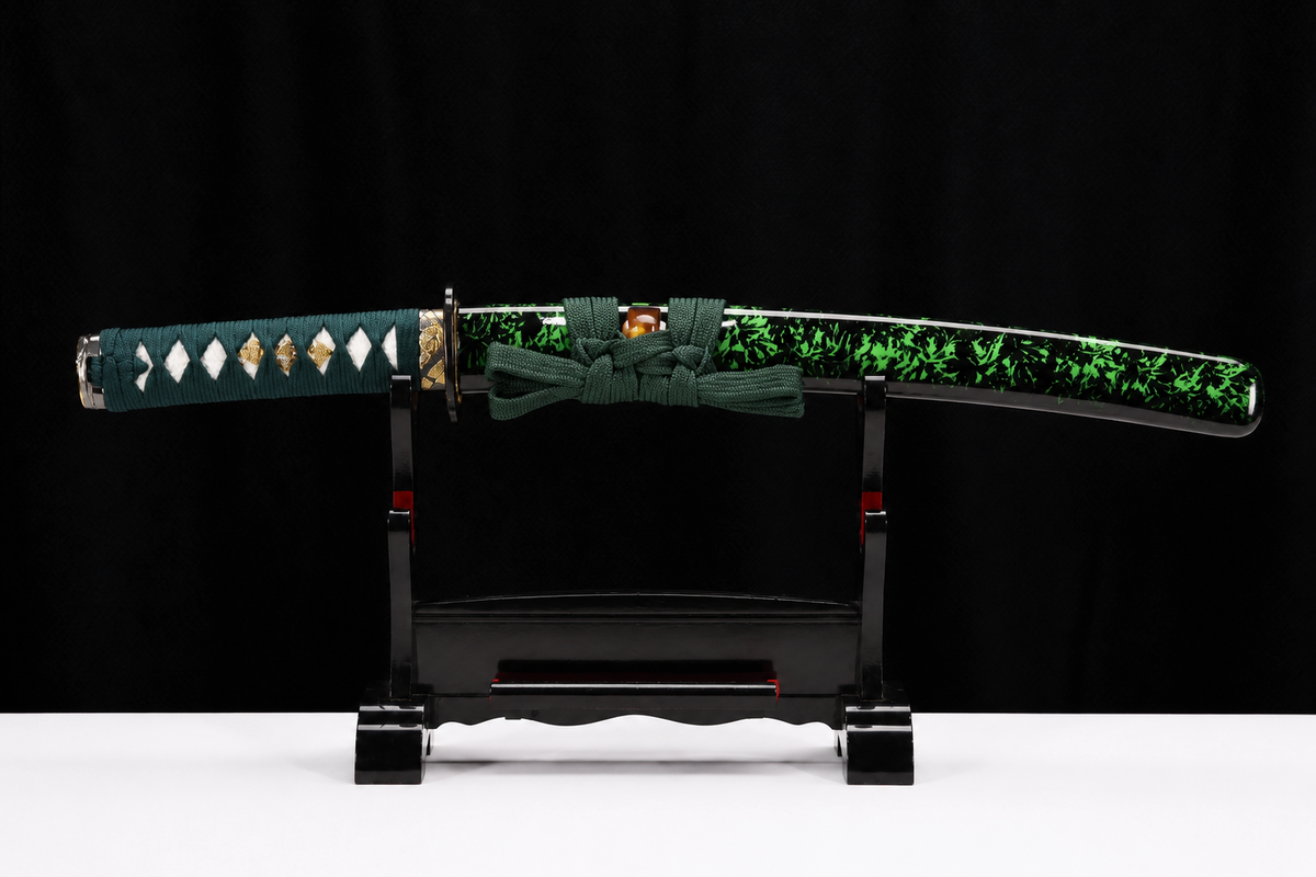 U-no-Kubi Wakizashi — Clay-Tempered T10, Copper Habaki — sheathed, full length
